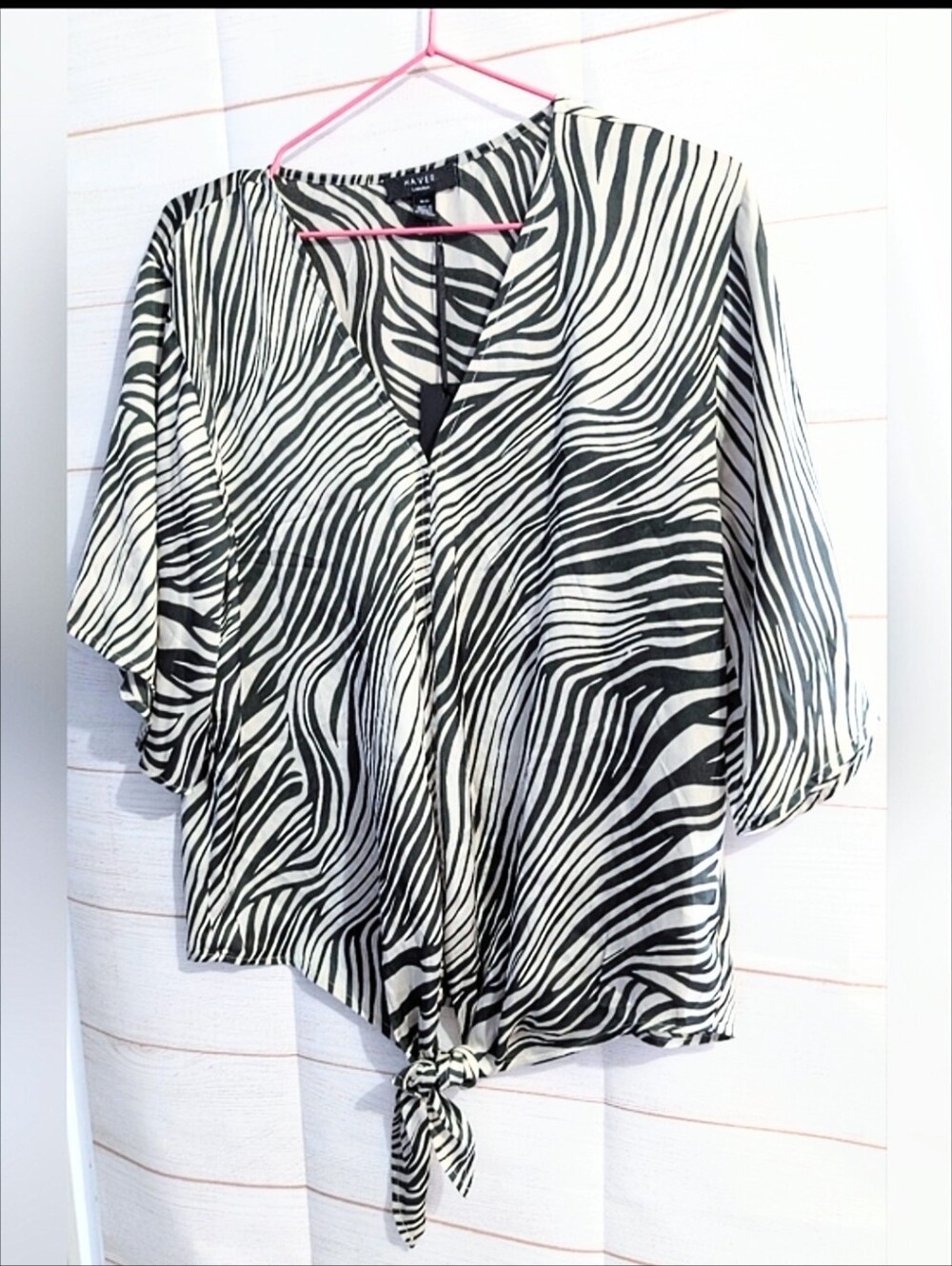 Haver London Zebra 🦓 Print V-Neck Tie Fron Blouse Size Medium